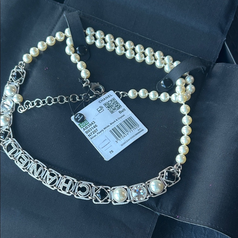 CHANEL Pearl and Silver Crystal Necklace